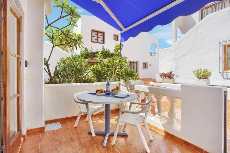 Apartment 1 Bedroom In Cristianos With Pool In Port Royal
