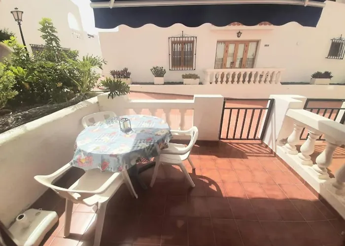 1 Bedroom In Los Cristianos With Pool In Port Royal